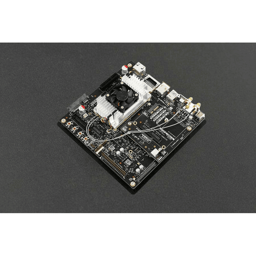 Комплект разработчика NVIDIA Jetson TX2 — фото 2