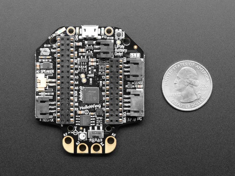 Adafruit HalloWing M0 Экспресс