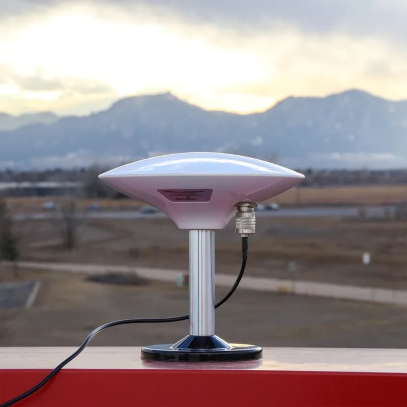 Магнитное крепление антенны GNSS - 5/8 дюйма, 11-TPI