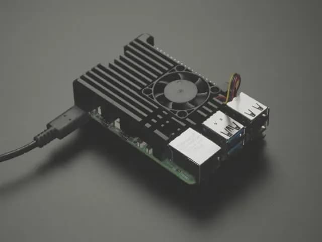 Алюминиевый металлический радиатор Raspberry Pi 5 с вентилятором