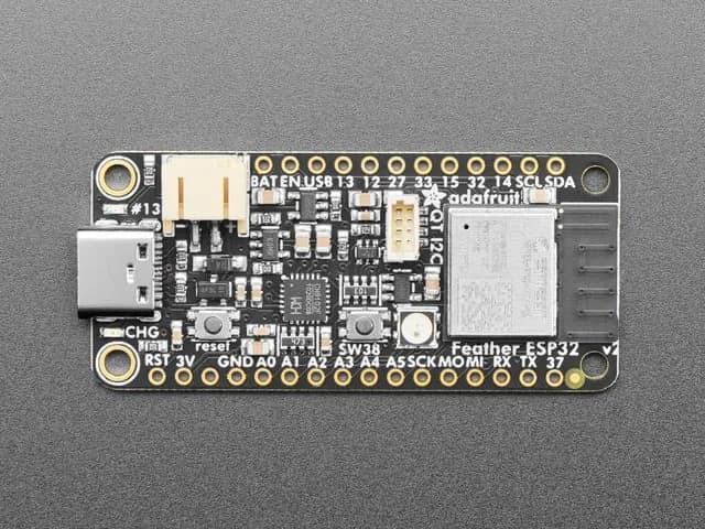 Adafruit ESP32 Feather V2 — флэш-память 8 МБ + PSRAM 2 МБ