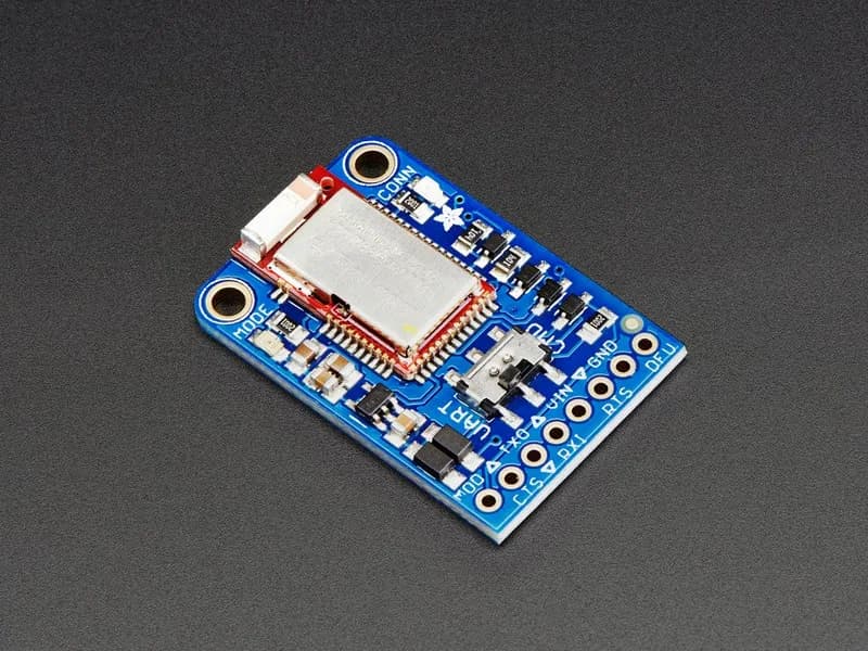 Adafruit Bluefruit LE UART Friend — Bluetooth с низким энергопотреблением (BLE)