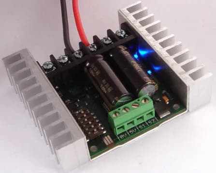 Драйвер двигателя Sabertooth двойной 2x25A V2