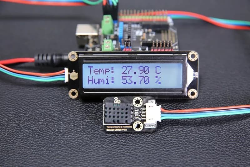 Гравитация: Датчик температуры и влажности DHT20 для Arduino