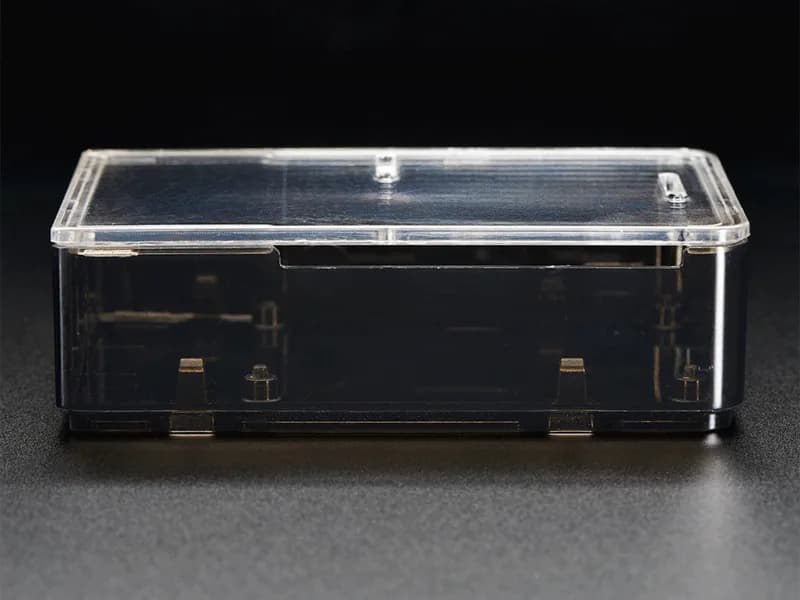 Чехол Adafruit Raspberry Pi B+ — дымчатая основа с прозрачным верхом