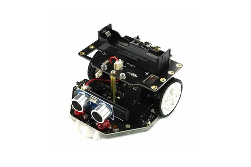 Maqueen Plus V2: изучайте расширенные возможности STEM-обучения с помощью micro:bit