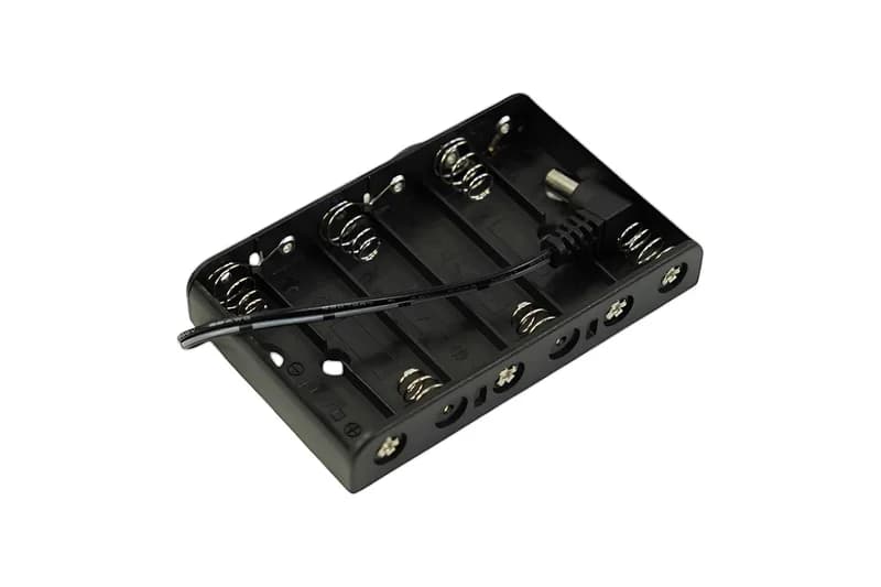 Откройте для себя держатель батарей на 6xAA для проектов Arduino ⚡