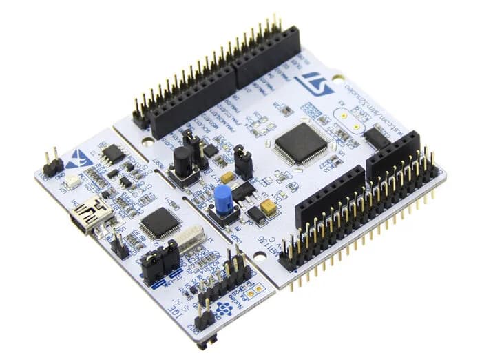 NUCLEO L152RE - Макетная плата для STM32