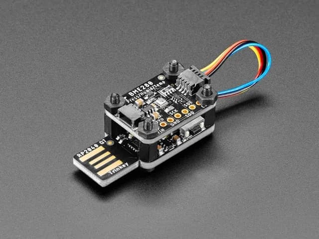 Комплект оборудования M2.5 для стекирования STEMMA QT и RP2040 Trinkey