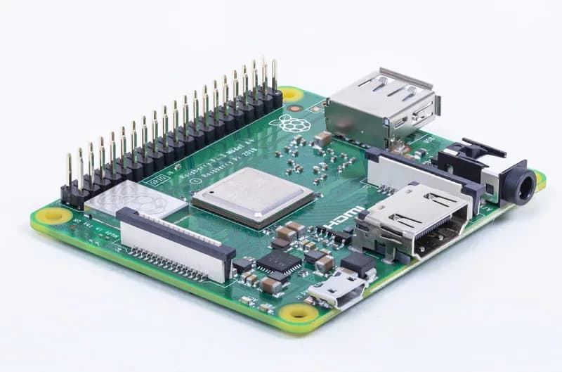 Raspberry Pi 3 Model A+- 64-битный четырехъядерный процессор с тактовой частотой 1,4 ГГц