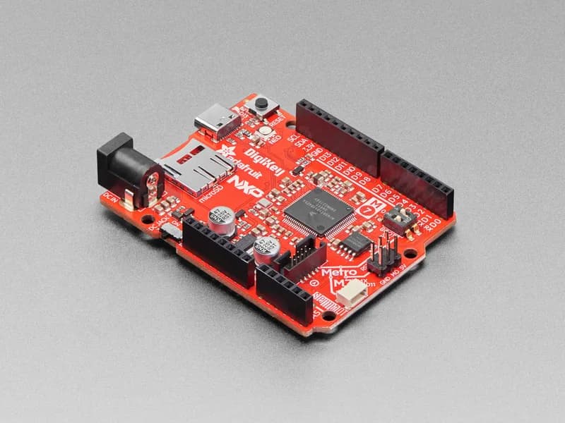 Adafruit Metro M7 с microSD
